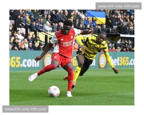 阿森纳萨卡连续破门，边路爆破成进攻核心